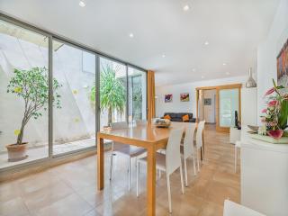 Central Townhouse with Pool, Pollença - 9