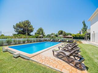 Villa with Pool Near Beach in Mallorca - 4