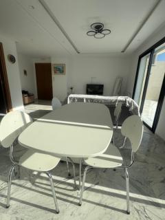 Charming Apartment with Large Outdoor Terrace - 5
