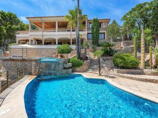 5-Bed Villa, Two Pools, Puerto Pollença - 4