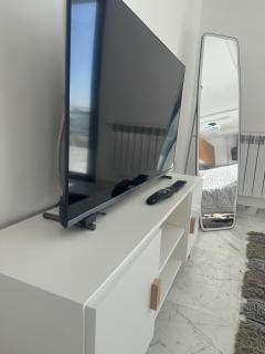 Charming Apartment with Large Outdoor Terrace - 6