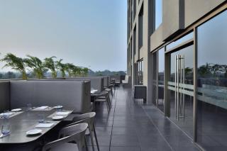 Courtyard by Marriott Siliguri - 6