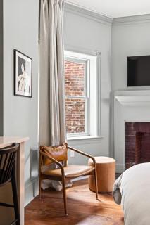 Suite 3B at Maison Dupont a Dupont Circle Inn - 3