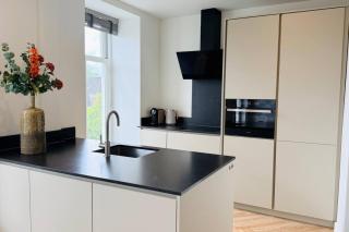 Cooth's Prestige at the Square - 8