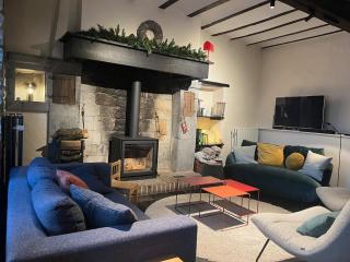 Cozy 17th century house, beautiful view, Belgian Ardennes - 4
