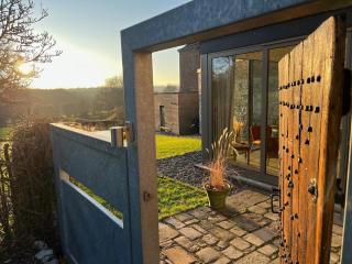 Cozy 17th century house, beautiful view, Belgian Ardennes - 8