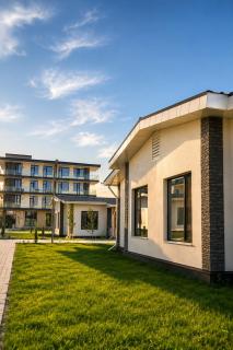 Velvet Resort Lakefront Cottage, Issyk Kul - 1