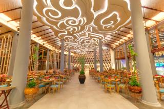 Diamond Cliff Resort & Spa, Patong Beach - 3