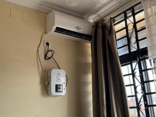 Cozy home with a generator and Wi-Fi - 8
