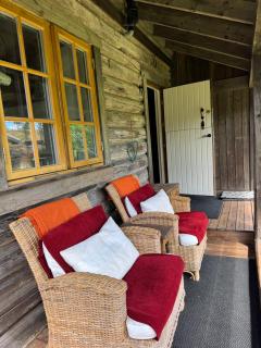 Norwegian Idyll - Authentic stay in a Log Cabin - 6
