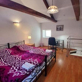 Original Mediterranean house - 8