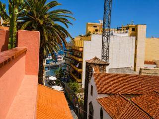 AROMAS Suites Attic - 1
