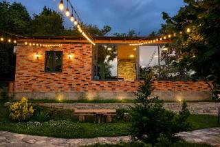 Madin Eco Hotel - Debed - 1