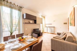 Varenna Lake View Apartments - 7