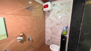 SKY Elite Home Stays 3BHK Bunglow - 7