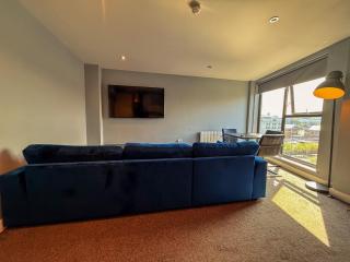 Modern Central Quayside 2 Bedroom Apt Sleeps 4 - 0