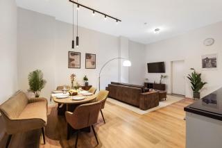 Designer Apartment in Berlin's Prime Location - 0