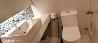 A8 honeymoon y5 tvbox ocean view port dickson - 1
