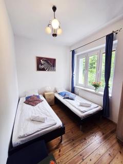 Astoria - 9