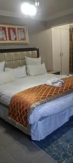 Choosers Palace Boutique Hotel - 0