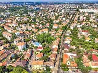 CROSS SQUARE HOUSE - Spacious 2 Level Home, 2BR, 3Baths, Terrace - by RealTrust - 9