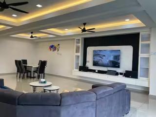 SkyNest Homestay,10 Pax,The Venus Sitiawan - 5