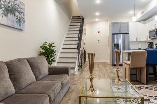 Spacious 3BR3BA Near Temple Sleeps 6 WD - 7