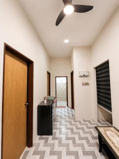 TinyCastle Blue Cottage - Tikam Batu - 4