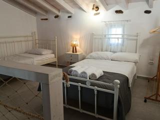 Annousio 's house - 3