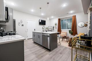 1Bed1bathKingBedCentral,Wifi,WD - 7