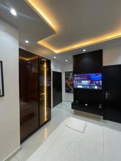 Nova 2 bedroom Lekki phase 1 - 3