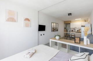 Cozy Studio Near Beach&Lakes - 9