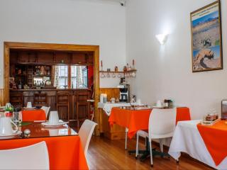 Haus Garnison B&B - 4