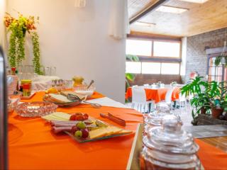 Haus Garnison B&B - 3