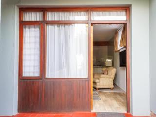 Haus Garnison B&B - 1