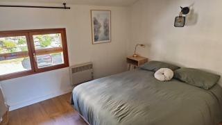 Appartement 2 chambres avec balcon, vue lac, parking et garage - 2