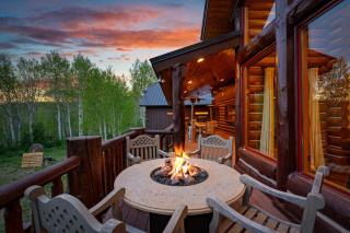Aspen Bliss - Luxury 7-Bedroom Mountain Estate Near Park City - 6
