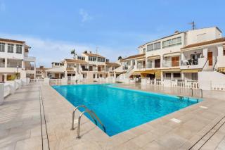 Peaceful 1BR Apt 10min Beach Pool & Workspace - 0