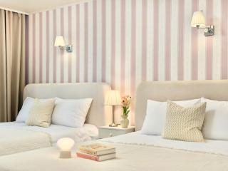 Atelier House - Subway Station 3 Min #Motion Bed #Massage Chair #Free Luggage Storage - 3