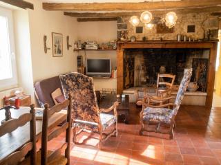 Maison charmante à Les Junies avec vue sur jardin - Les Junies - 8