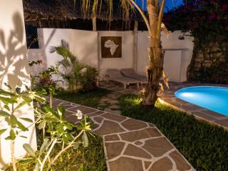 Family Villa with Private Pool in Watamu, 130 m² - 4
