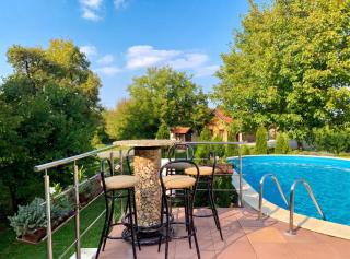Elegant villa with jacuzzi near Možđenec - 9