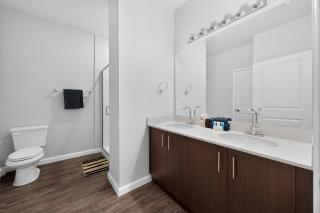 Whitewing Flats Spacious 2BR - 7