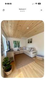 Cozy cottage by the beach - 8