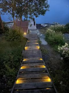 Waterfront House with Spectacular Ocean View - 8