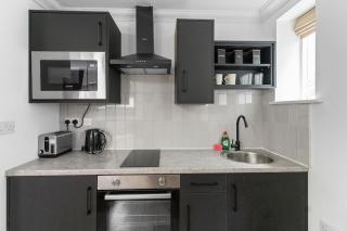 Modern Nottingham Studio - 11 - 2