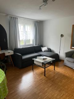 Quiet and sunny 2-room apartment with balcony - 6