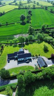 Corbet Cottage, Banbridge - 8