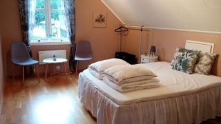 Stort hus med 3 soverom til leie i vakre Åna Sira minimum 5 netter leie - 8