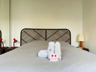 Le Classy Spot - 408 - 5